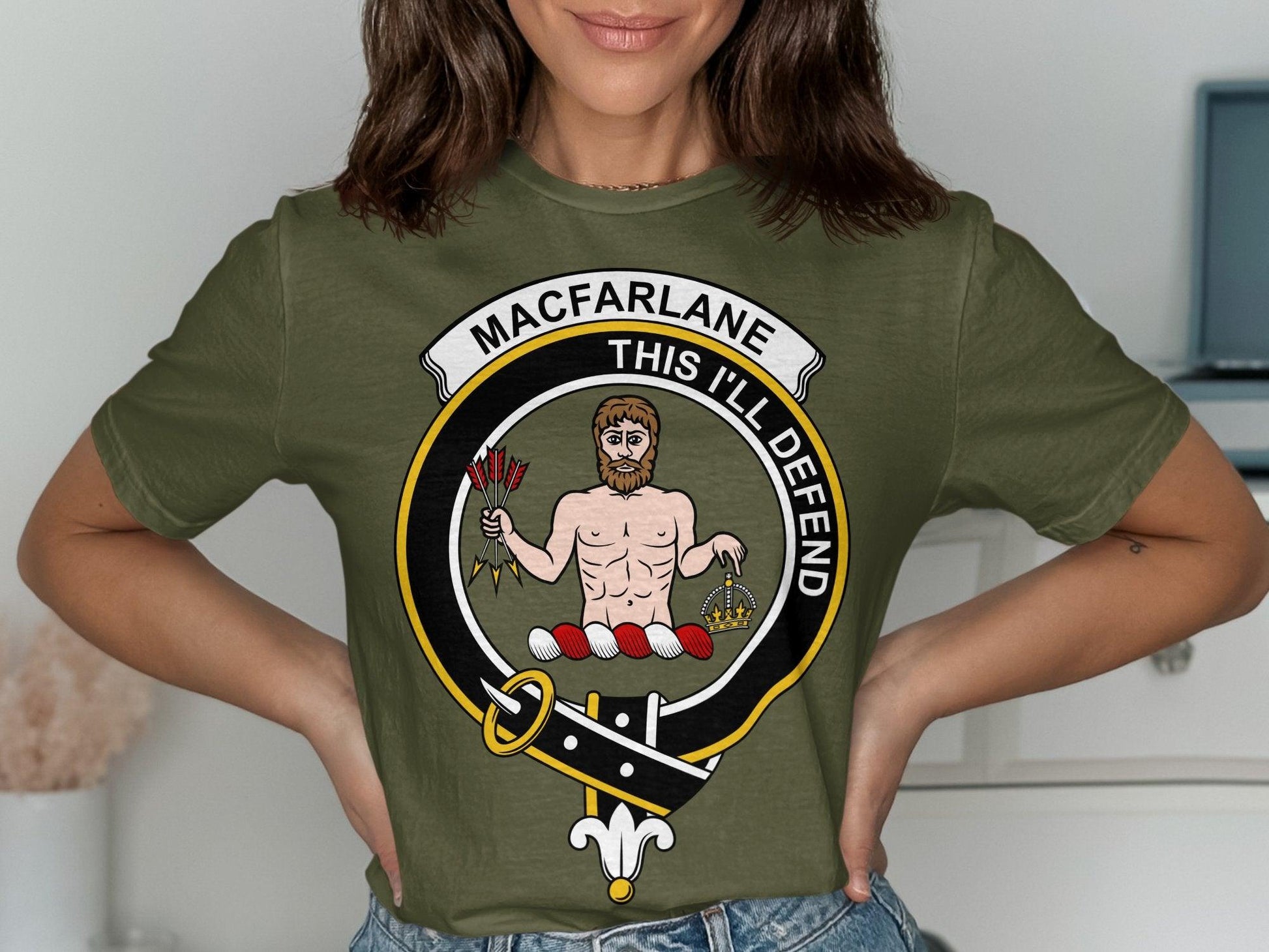 Scottish Clan MacFarlane Crest Highland Games T-Shirt - Living Stone Gifts