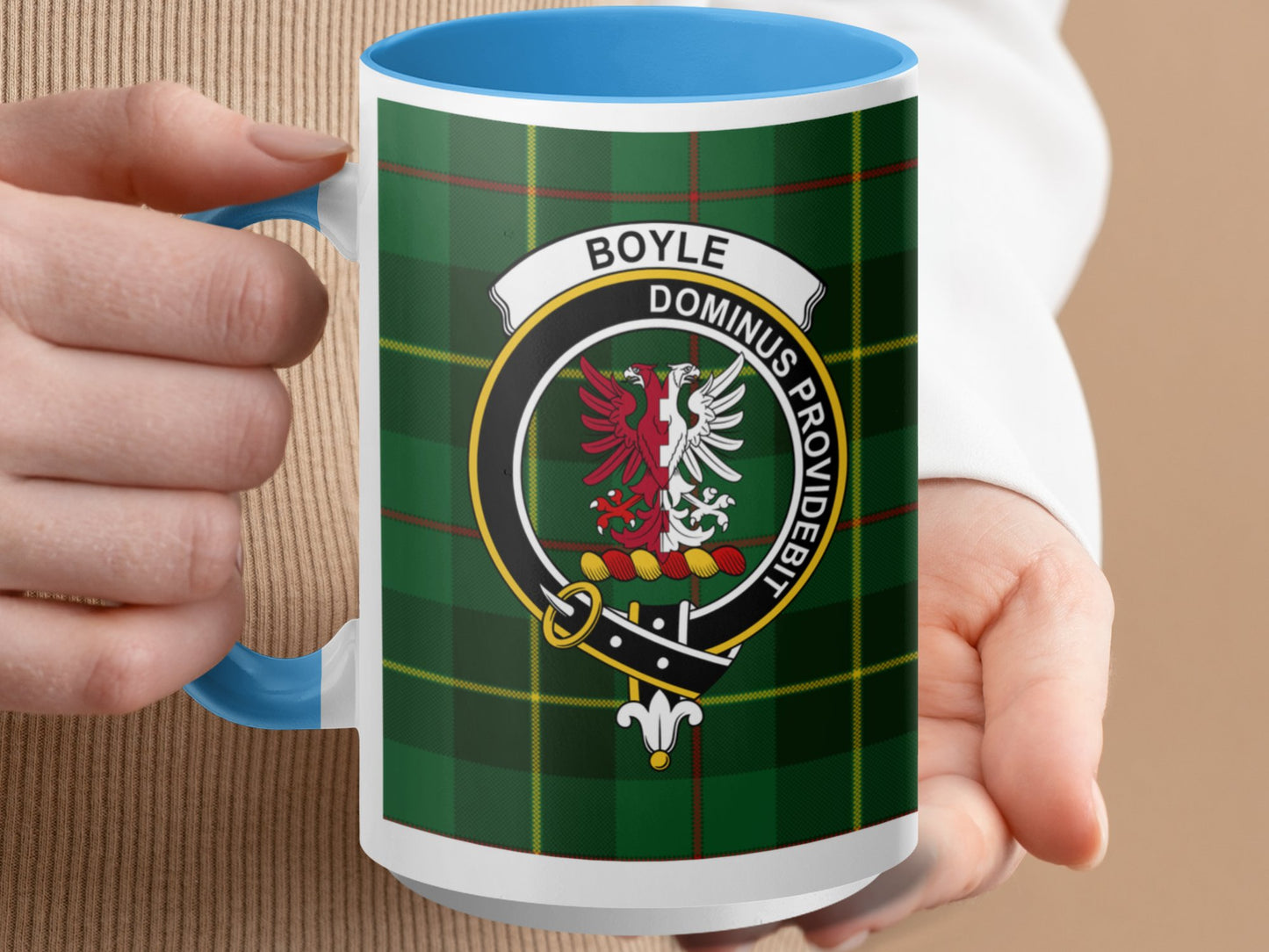 Boyle Dominus Providebit Crest Emblem Green Plaid Mug - Living Stone Gifts