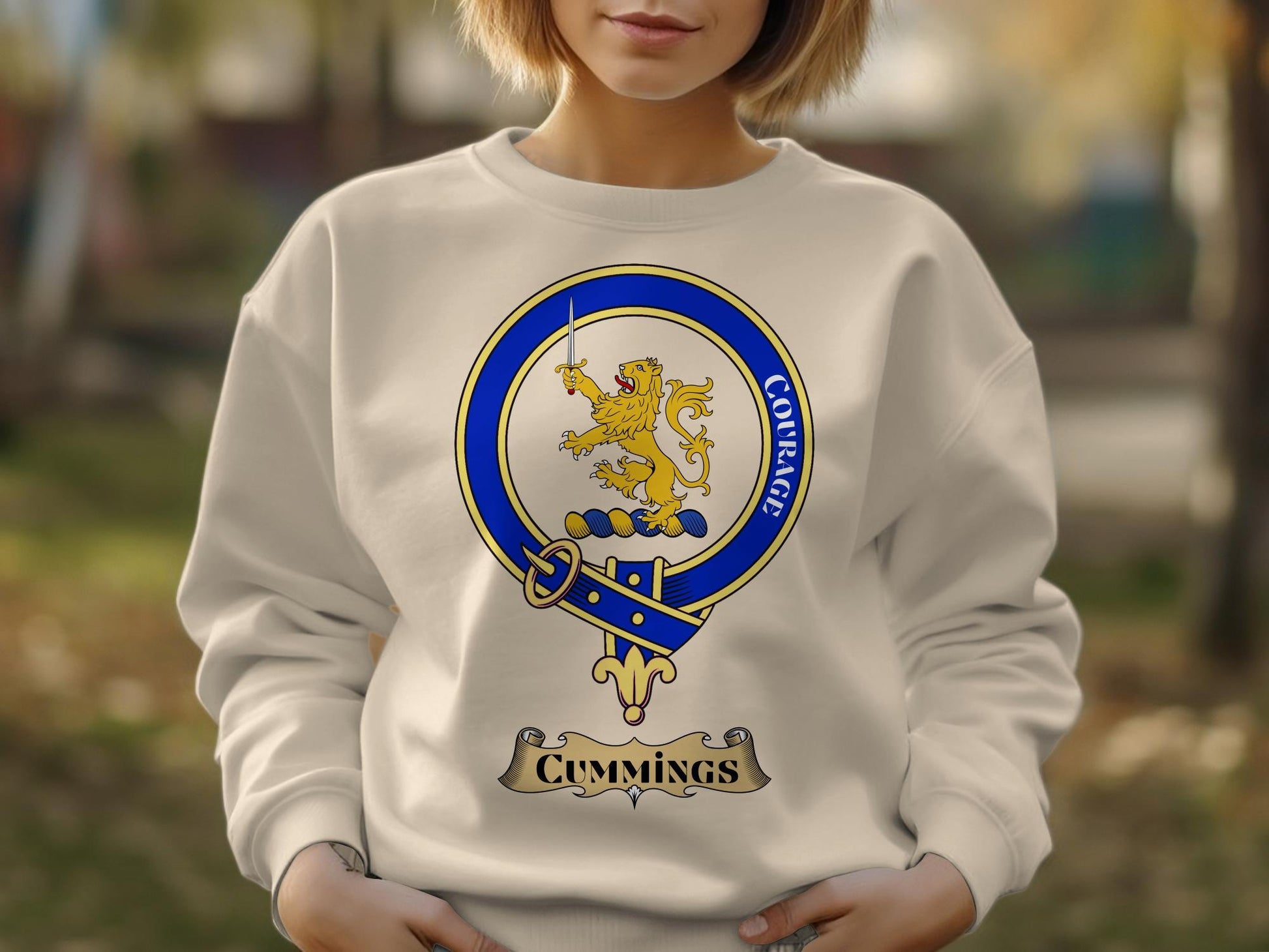 Cummings Clan Crest Scottish Lion T-Shirt, Courage Motto Family Heritage Tee