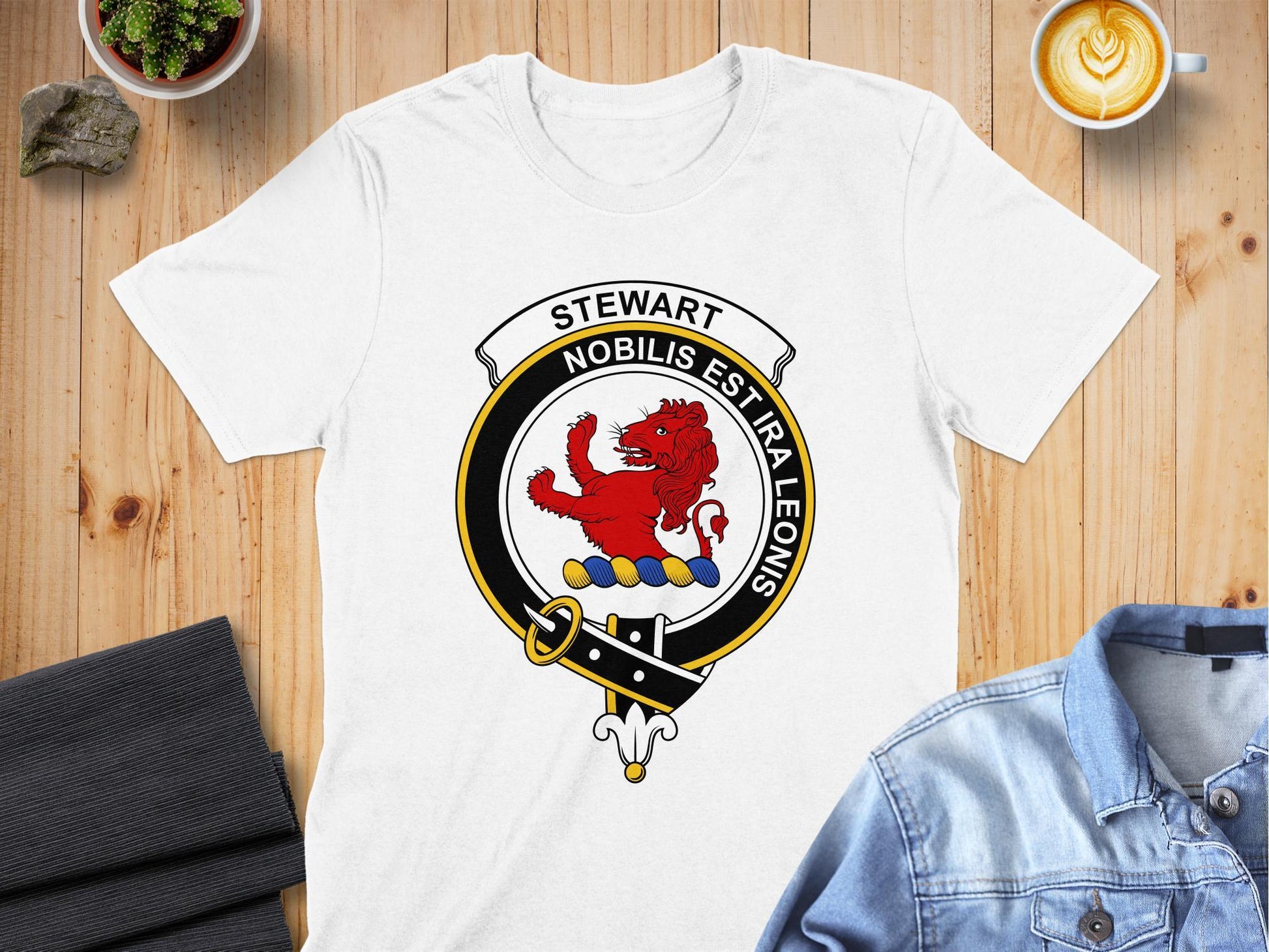 Stewart Clan Crest Lion Highland Games T-Shirt - Living Stone Gifts