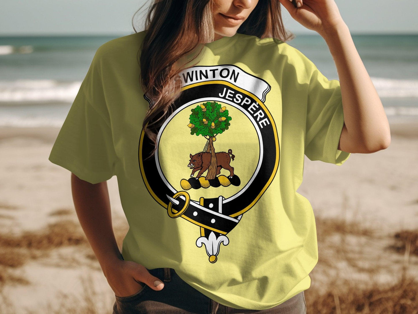 Scottish Clan Crest Swinton Jespere Highland T-Shirt - Living Stone Gifts